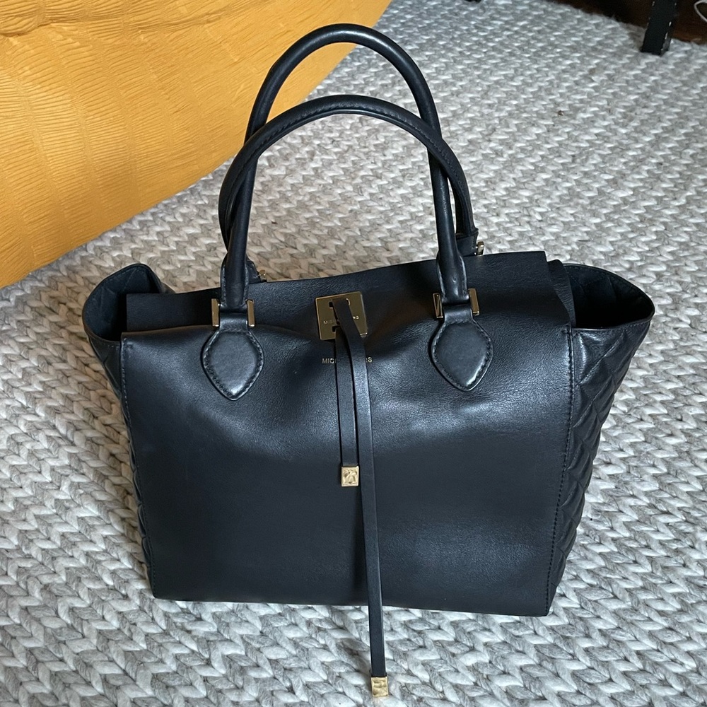 Quilted Miranda Collection Handbag in black